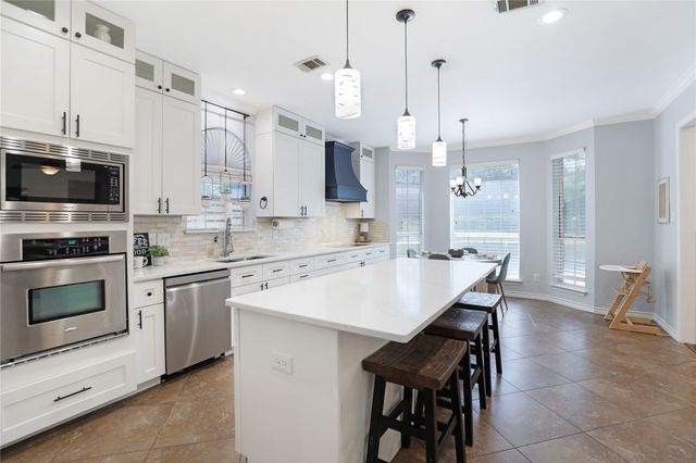 7518 Fitchburg Avenue, Garland, TX 75044