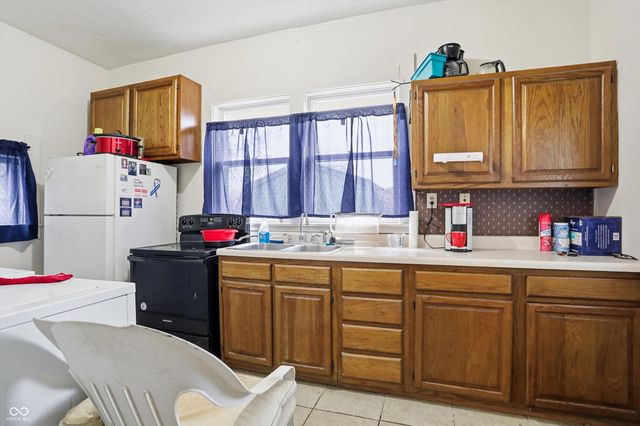 190 E Washington Street, Morgantown, IN 46160