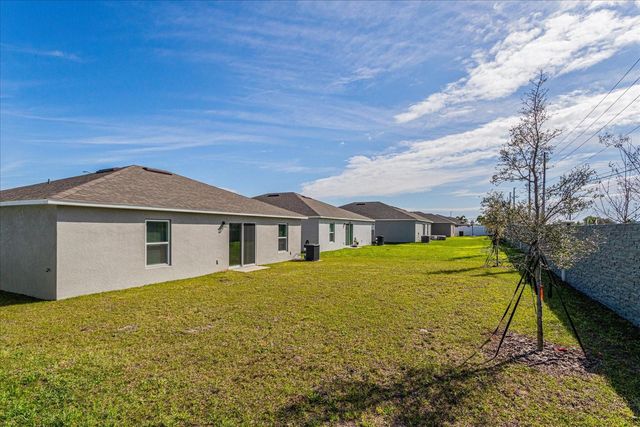 352 TOWNS CIRCLE, Haines City, FL 33844