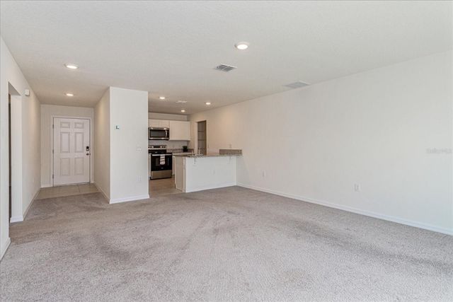 352 TOWNS CIRCLE, Haines City, FL 33844