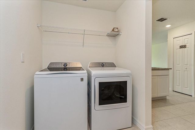 352 TOWNS CIRCLE, Haines City, FL 33844