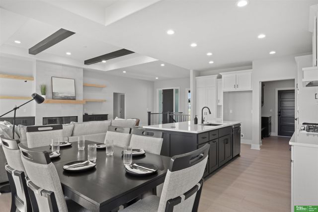 10705 S 219th Avenue, Gretna, NE 68028