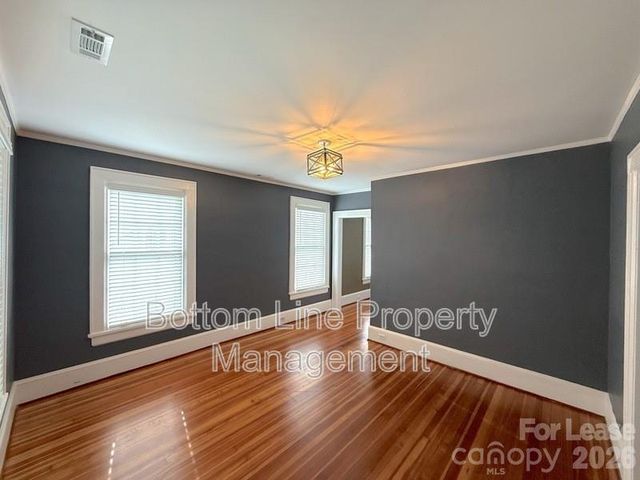 613 S York Street, Gastonia, NC 28052