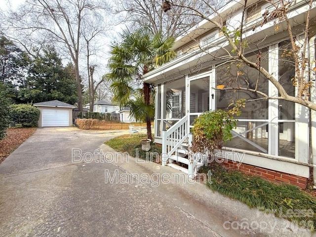 613 S York Street, Gastonia, NC 28052
