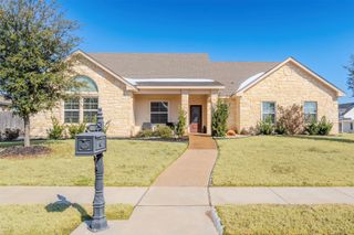 355 Cavitt Court, Robinson, TX 76706