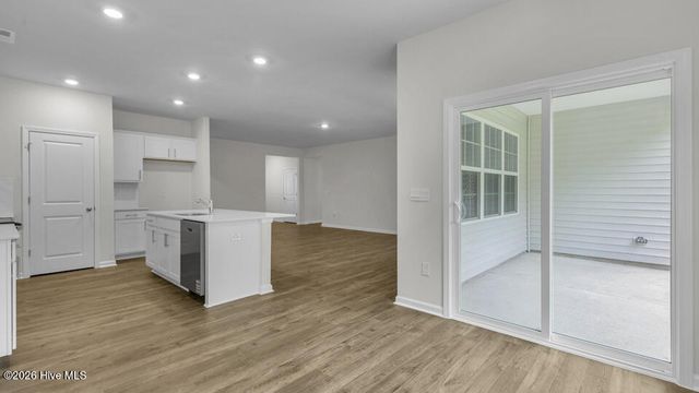 1102 Shoreline Drive, Vass, NC 28394