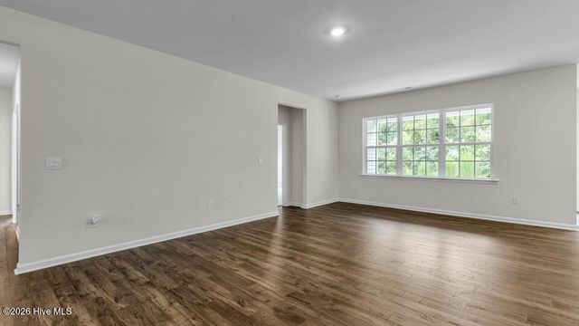 1102 Shoreline Drive, Vass, NC 28394