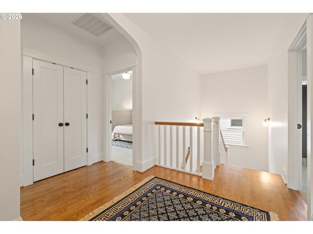 3431 Ne ALAMEDA St, Portland, OR 97212