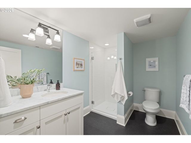 3431 Ne ALAMEDA St, Portland, OR 97212