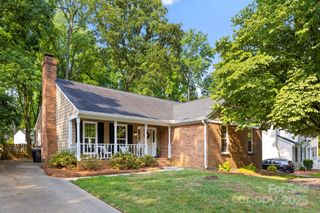 8806 Golf Ridge Drive, Charlotte, NC 28277