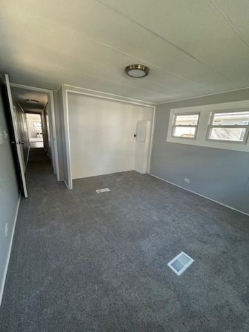 512 Canterbury Drive, Exeter, NH 03833