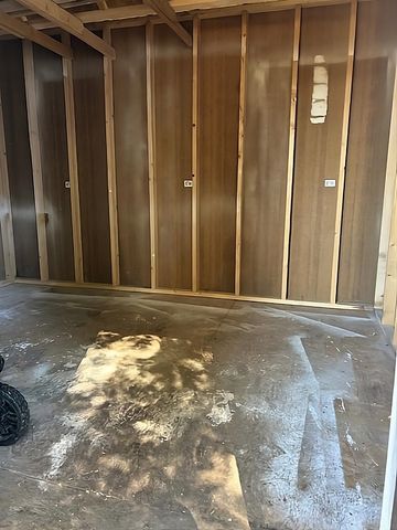 512 Canterbury Drive, Exeter, NH 03833