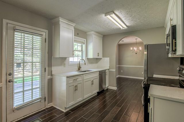 1815 Alcovy River Drive, Dacula, GA 30019