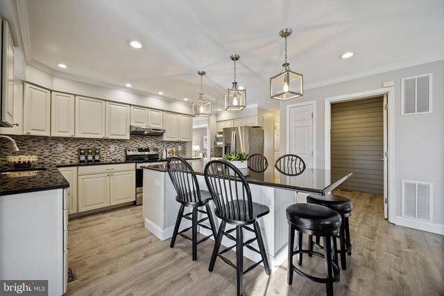 732 WHITE OAKS AVE, Baltimore, MD 21228