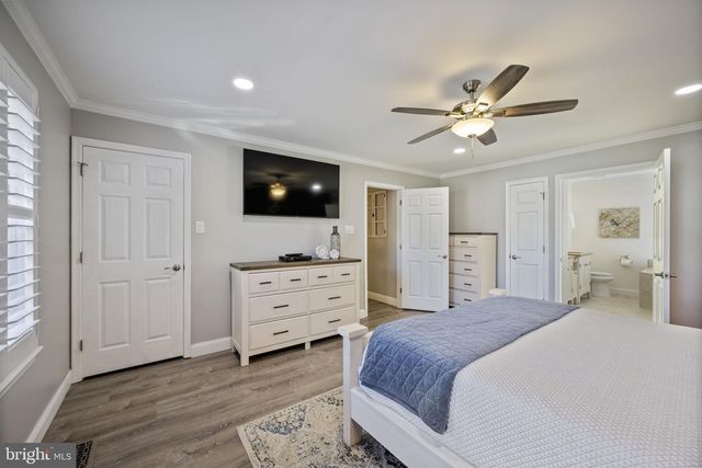 732 WHITE OAKS AVE, Baltimore, MD 21228