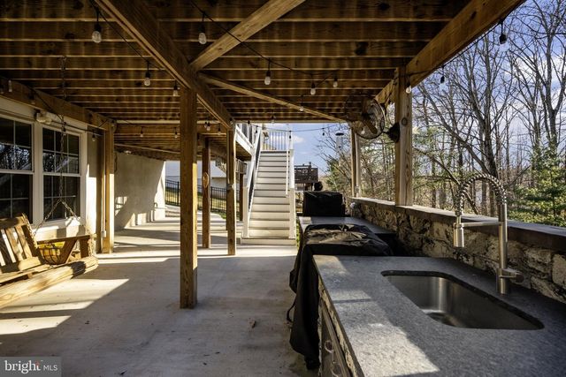 732 WHITE OAKS AVE, Baltimore, MD 21228