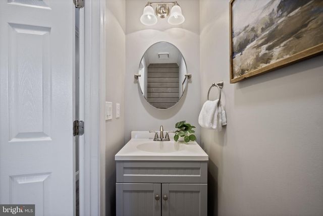 732 WHITE OAKS AVE, Baltimore, MD 21228