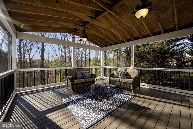 732 WHITE OAKS AVE, Baltimore, MD 21228