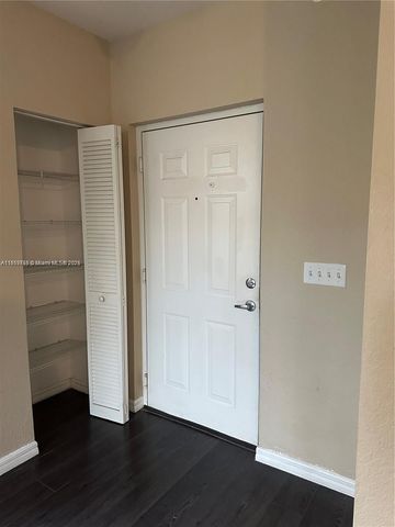 6790 W Sample Rd 6790, Coral Springs, FL 33067