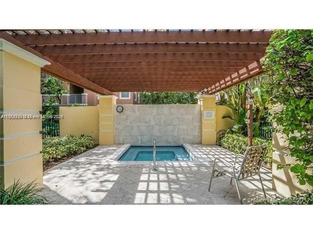 6790 W Sample Rd 6790, Coral Springs, FL 33067