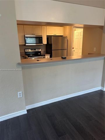 6790 W Sample Rd 6790, Coral Springs, FL 33067