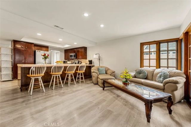 3102 S Pacific, Santa Ana, CA 92704