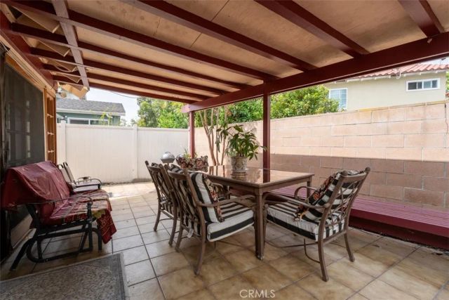 3102 S Pacific, Santa Ana, CA 92704