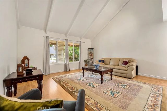 3102 S Pacific, Santa Ana, CA 92704