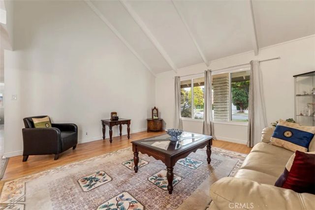 3102 S Pacific, Santa Ana, CA 92704