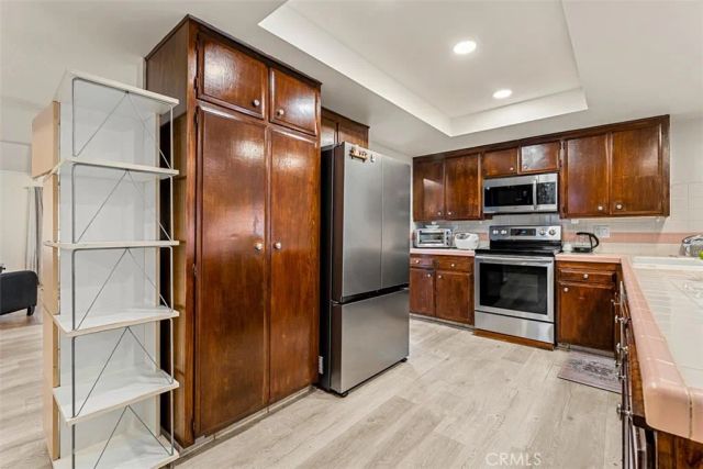 3102 S Pacific, Santa Ana, CA 92704