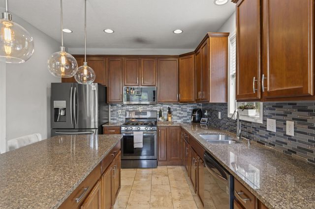 6152 Maxton Place, Worthington, OH 43085