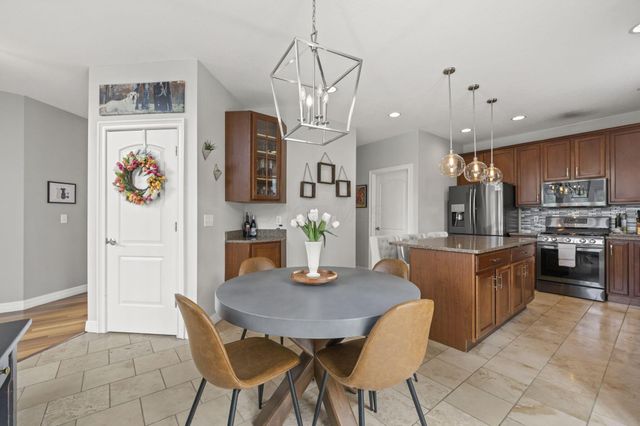 6152 Maxton Place, Worthington, OH 43085
