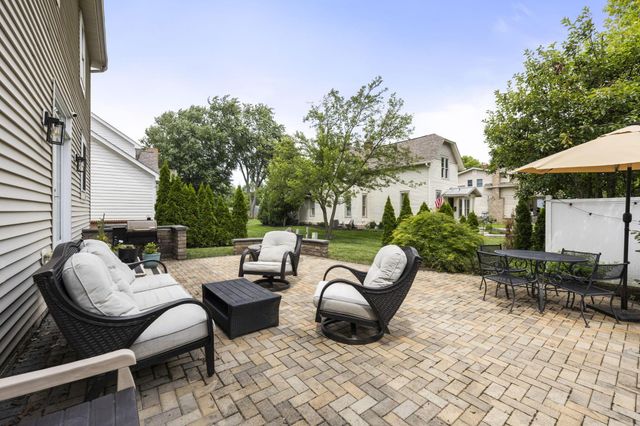 6152 Maxton Place, Worthington, OH 43085