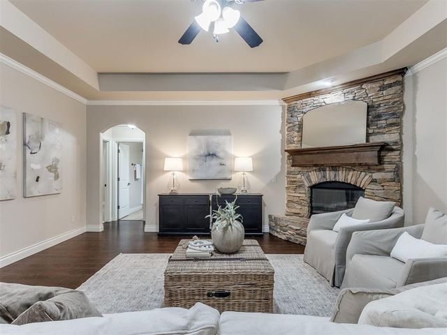 15509 Colonia Bella Drive, Oklahoma City, OK 73013