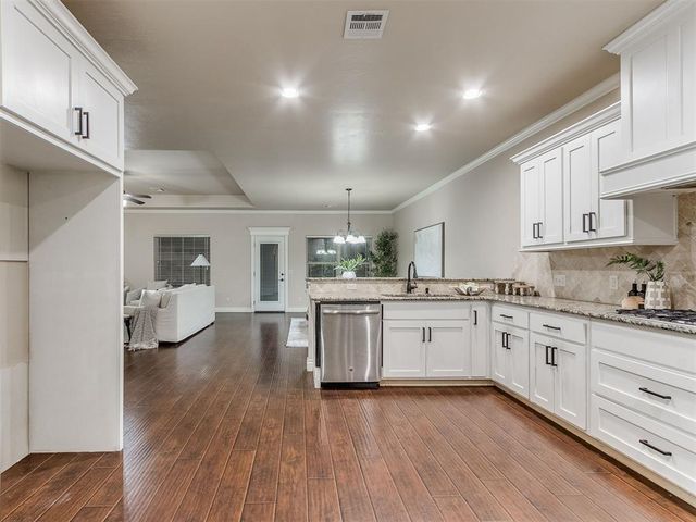 15509 Colonia Bella Drive, Oklahoma City, OK 73013