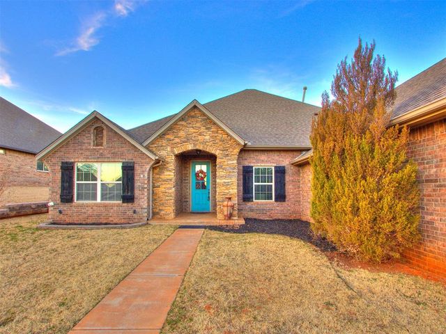 15509 Colonia Bella Drive, Oklahoma City, OK 73013