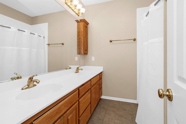 235 Caravella Court, Livingston, TX 77351