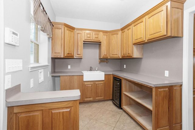 235 Caravella Court, Livingston, TX 77351