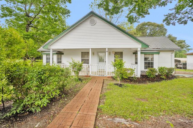 235 Caravella Court, Livingston, TX 77351