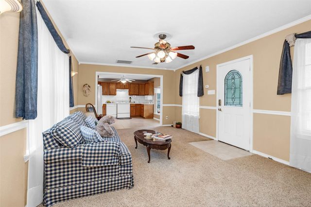 235 Caravella Court, Livingston, TX 77351