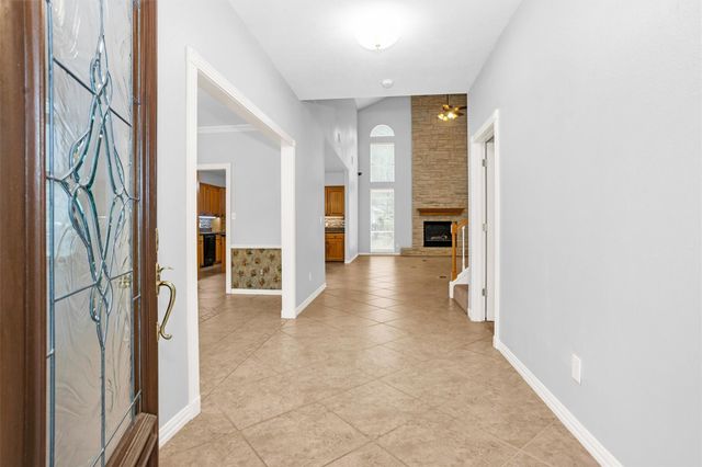 235 Caravella Court, Livingston, TX 77351