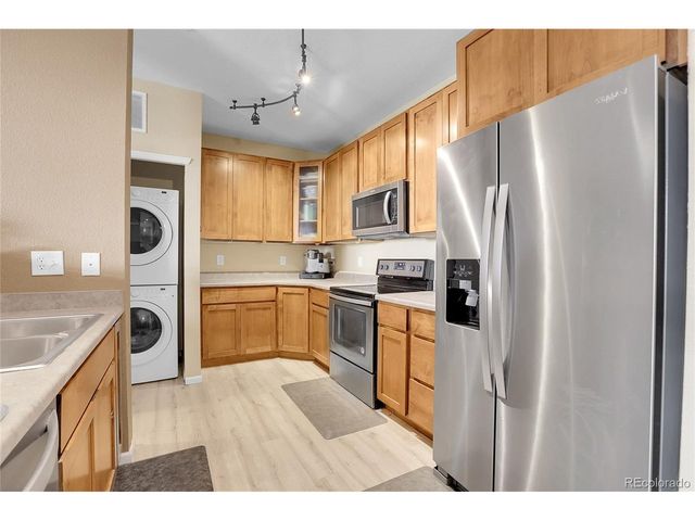 3865 S Dayton St 207, Aurora, CO 80014