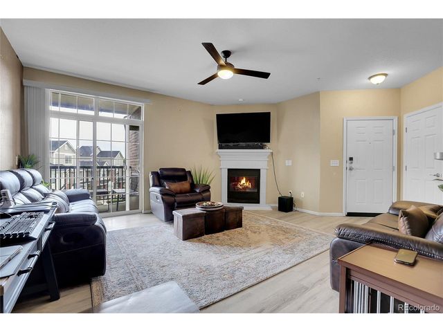 3865 S Dayton St 207, Aurora, CO 80014