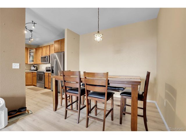 3865 S Dayton St 207, Aurora, CO 80014