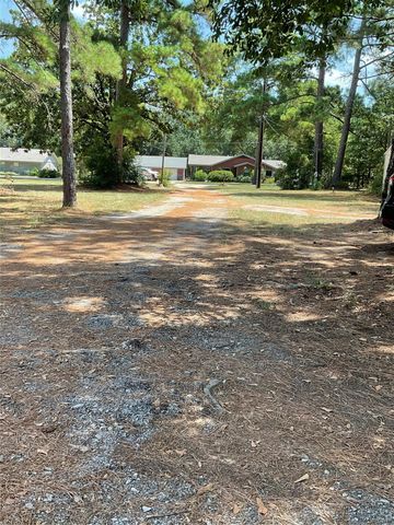 42906 O'neal Ln Road, Magnolia, TX 77354