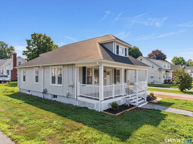 21 Edward Avenue, Norwich, CT 06360