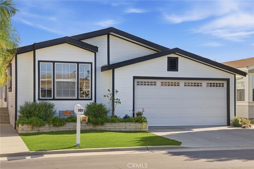 7271 Katella 101, Stanton, CA 90680 — exterior