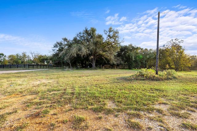 02- 4959 Rock Island Lane, Washington, TX 77880