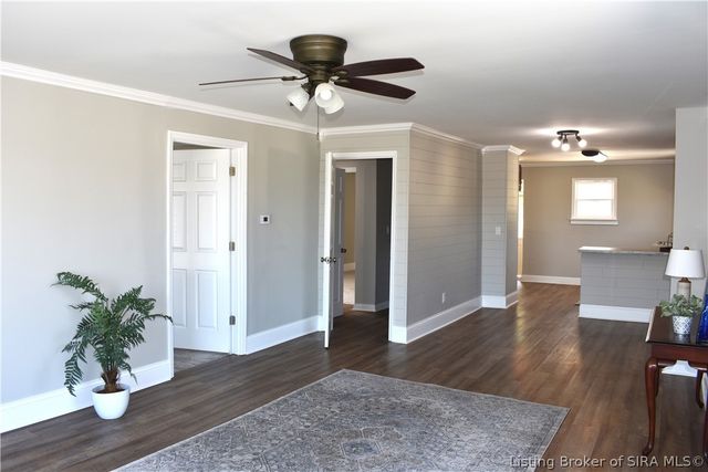 714 E 10th Street, Jeffersonville, IN 47130