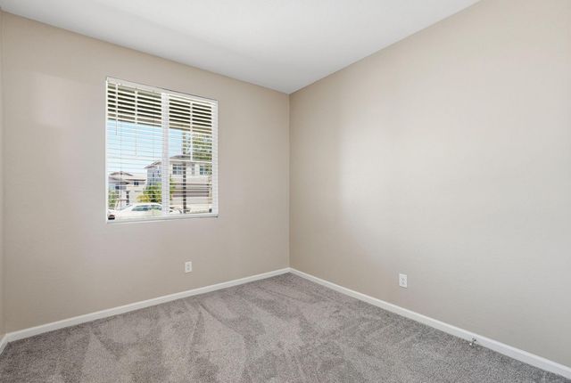 17851 W Daley Lane, Surprise, AZ 85387